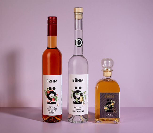 drei Liköre des Weingut Böhm im neuen Etikettendesign
