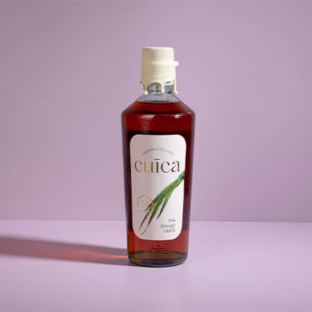 Flasche Cascara-Likör Cuica mit neuem Etikettendesign
